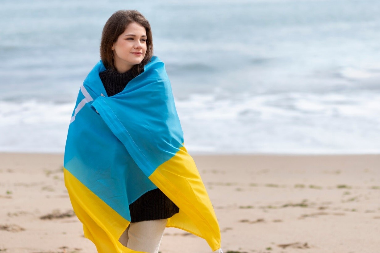 Українські родини за кордоном: як дітям не втратити українську ідентичність?